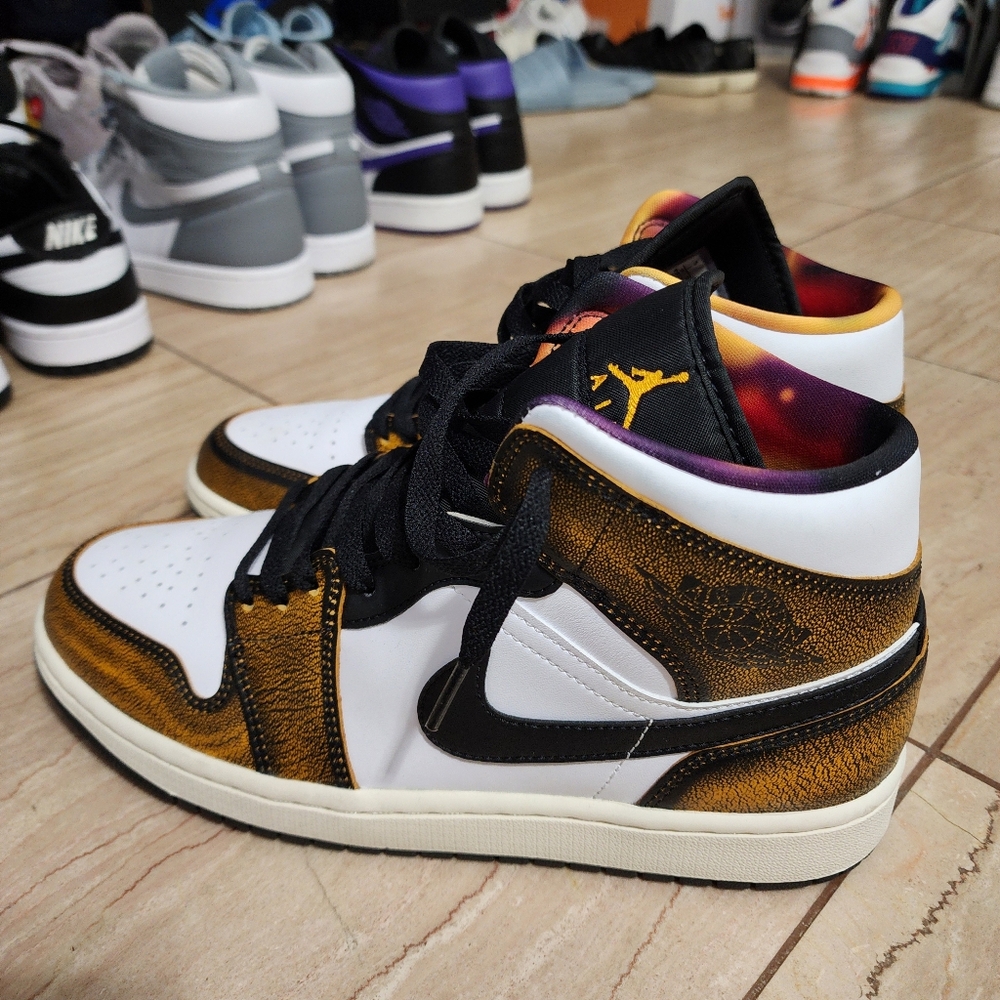 Jordan 1 Mid SE Orange Wear Away Men's - DQ8417-071